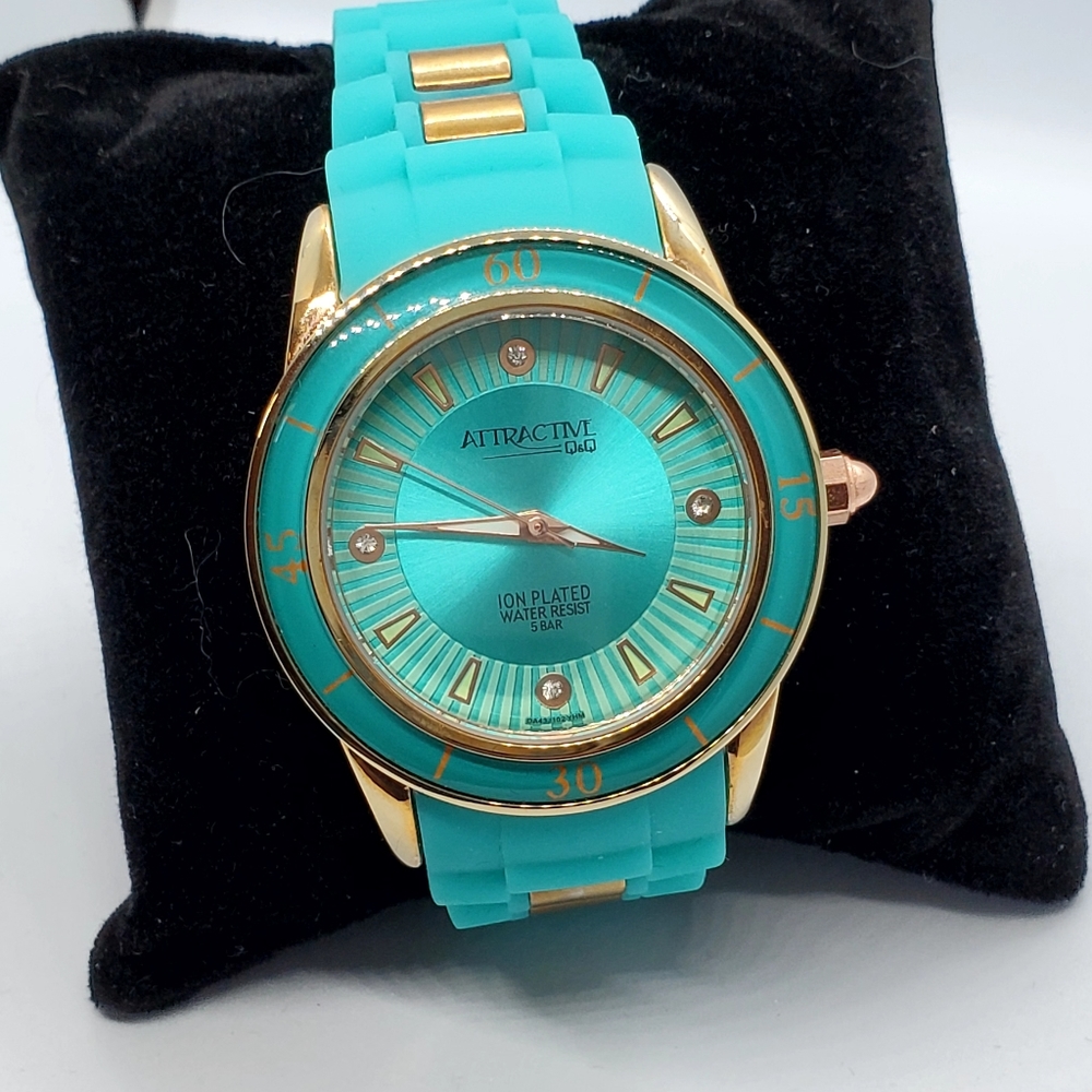 Teal & Gold Watch, Attractive Womens Sport - Water Resistant, Near New